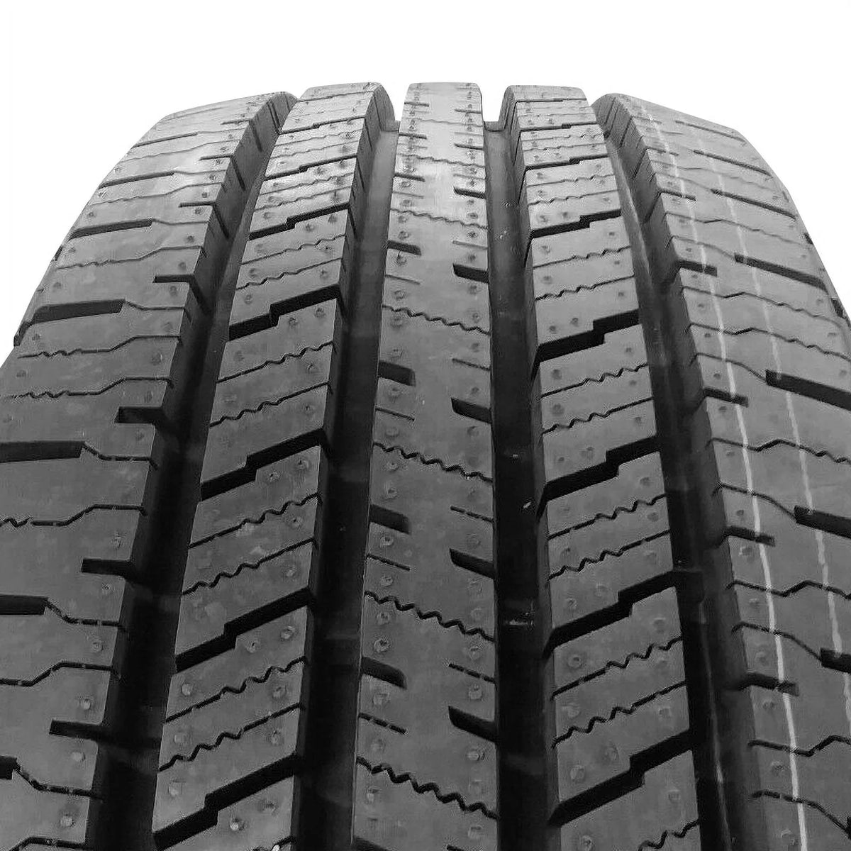 Hankook DynaPro HT RH12 P265/60R18 109T Tire Fits: 2014-15 Jeep Grand Cherokee Summit, 2015  Tacoma TRD Pro