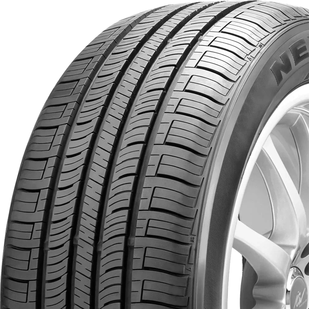 Set of 4 (FOUR) Nexen N'Priz AH5 195/65R15 89T AS All Season A/S Tires Fits: 2009-12 Honda Civic Hybrid-L, 2010-11  Prius Base