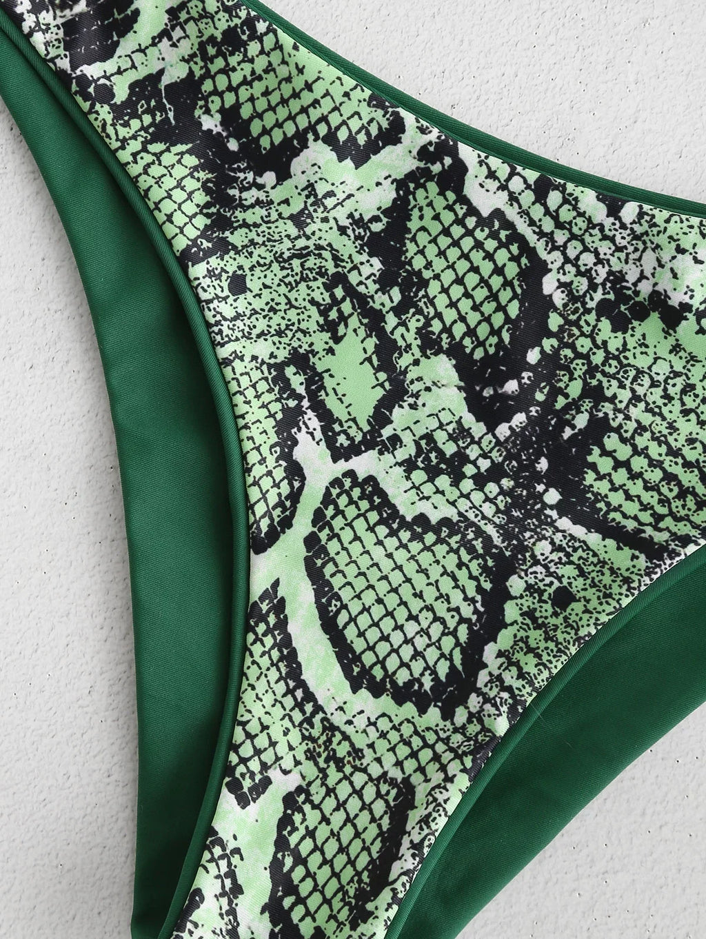 ZAFUL for Women Snakeskin Swimsuit Leopard Print One Shoulder Reversible Bikini Set Medium Forest Green M