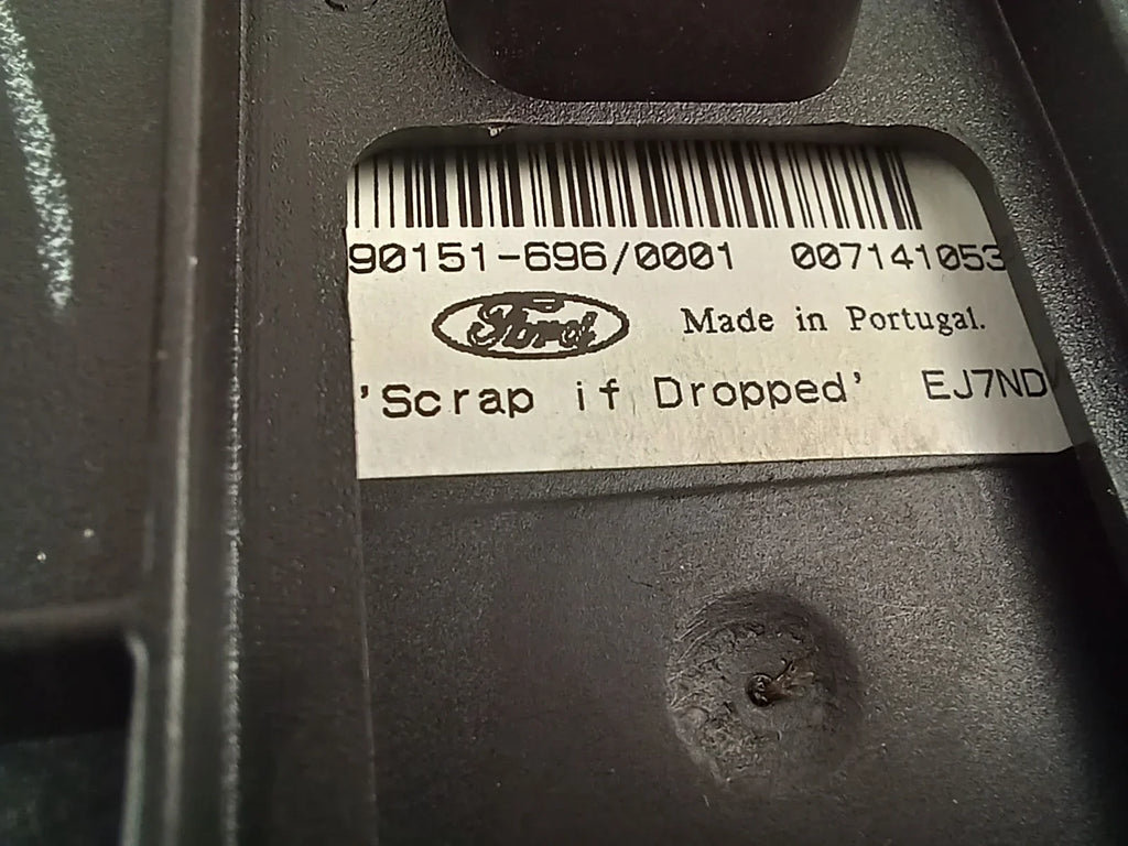 Pre-Owned 2013  Escape  Radio Control Panel OEM (Good)