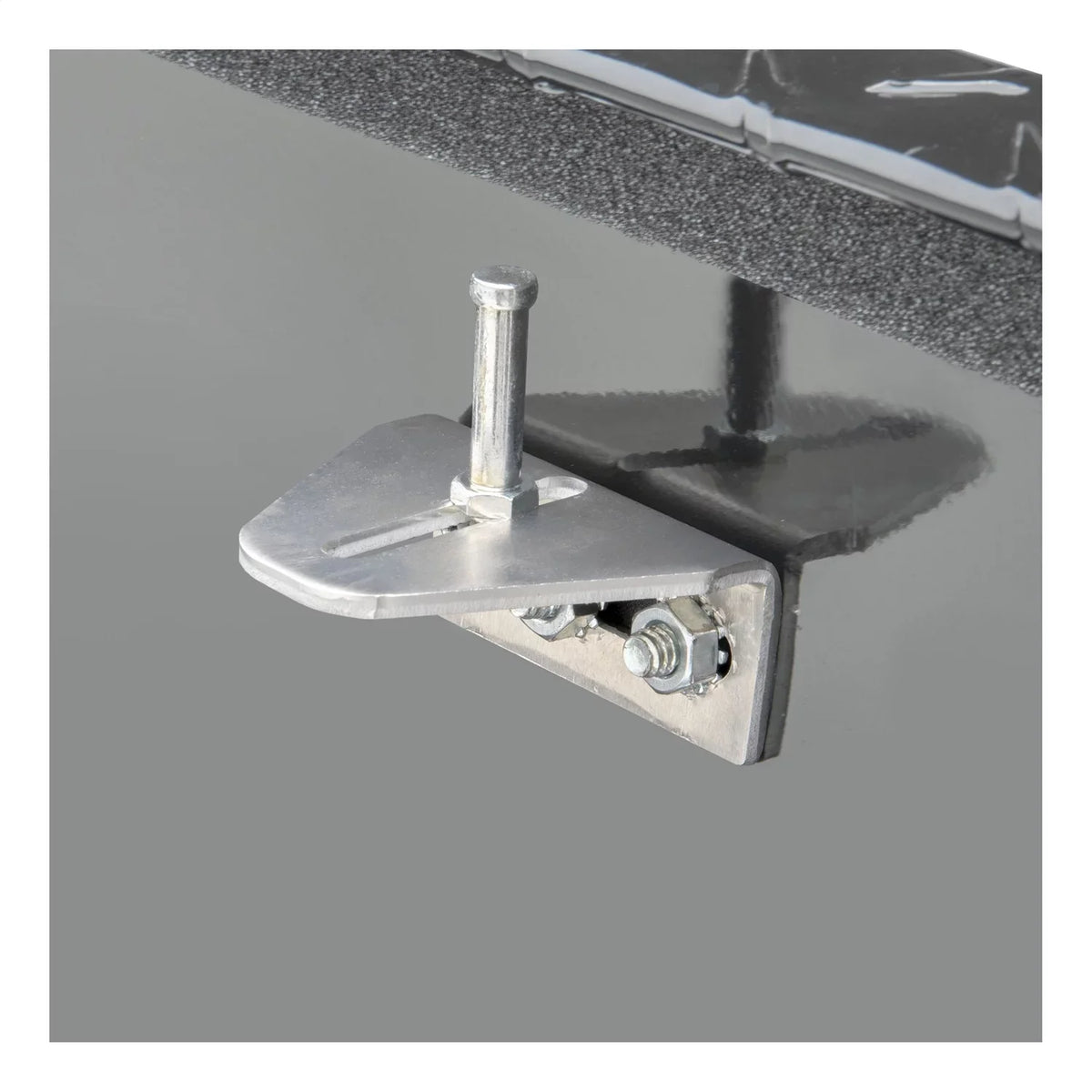 UWS/United Welding Services TBS-69-A-LP-BLK UWSTBS-69-A-LP-BLK 69IN ALUMINUM SINGLE LID CROSSOVER TOOLBOX LOW PROFILE ANGLED dark